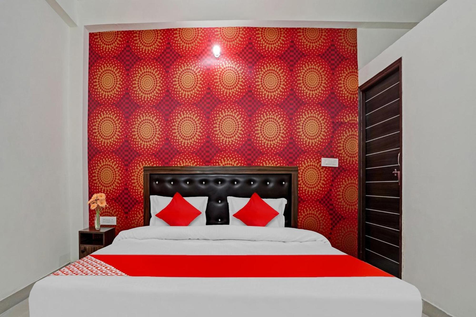 Hotel O Avs Hotel & Restaurant Noida Eksteriør billede